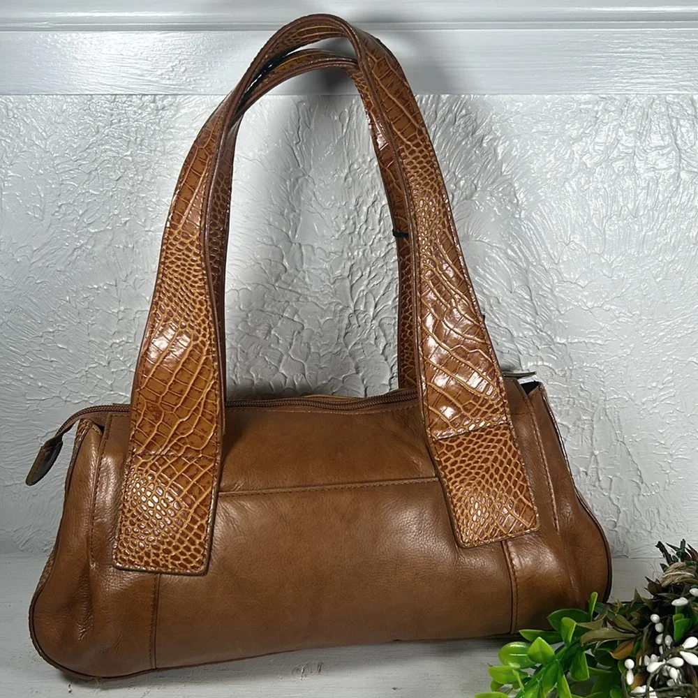 NWT M.C. Embossed Genuine Leather Shoulder Bag Camel Color - Picture 4 of 16